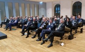 Zahlreiche Gäste beim 12. Hauptstadtgespräch