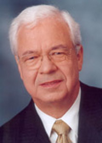Dr. Dietrich H. Hoppenstedt